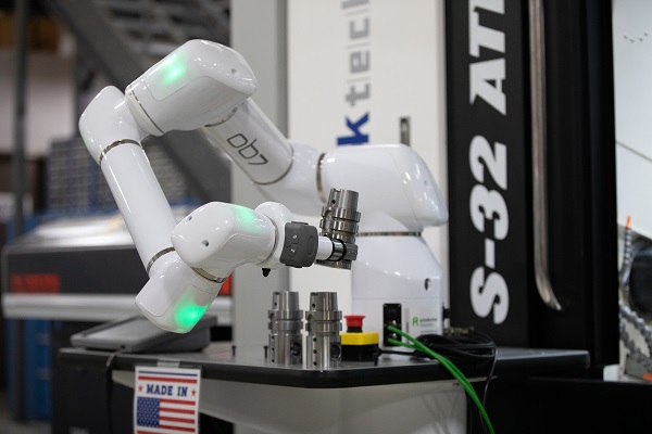 OB7 Cobot Software Update Adds 50 Operational and Ease of Use Features