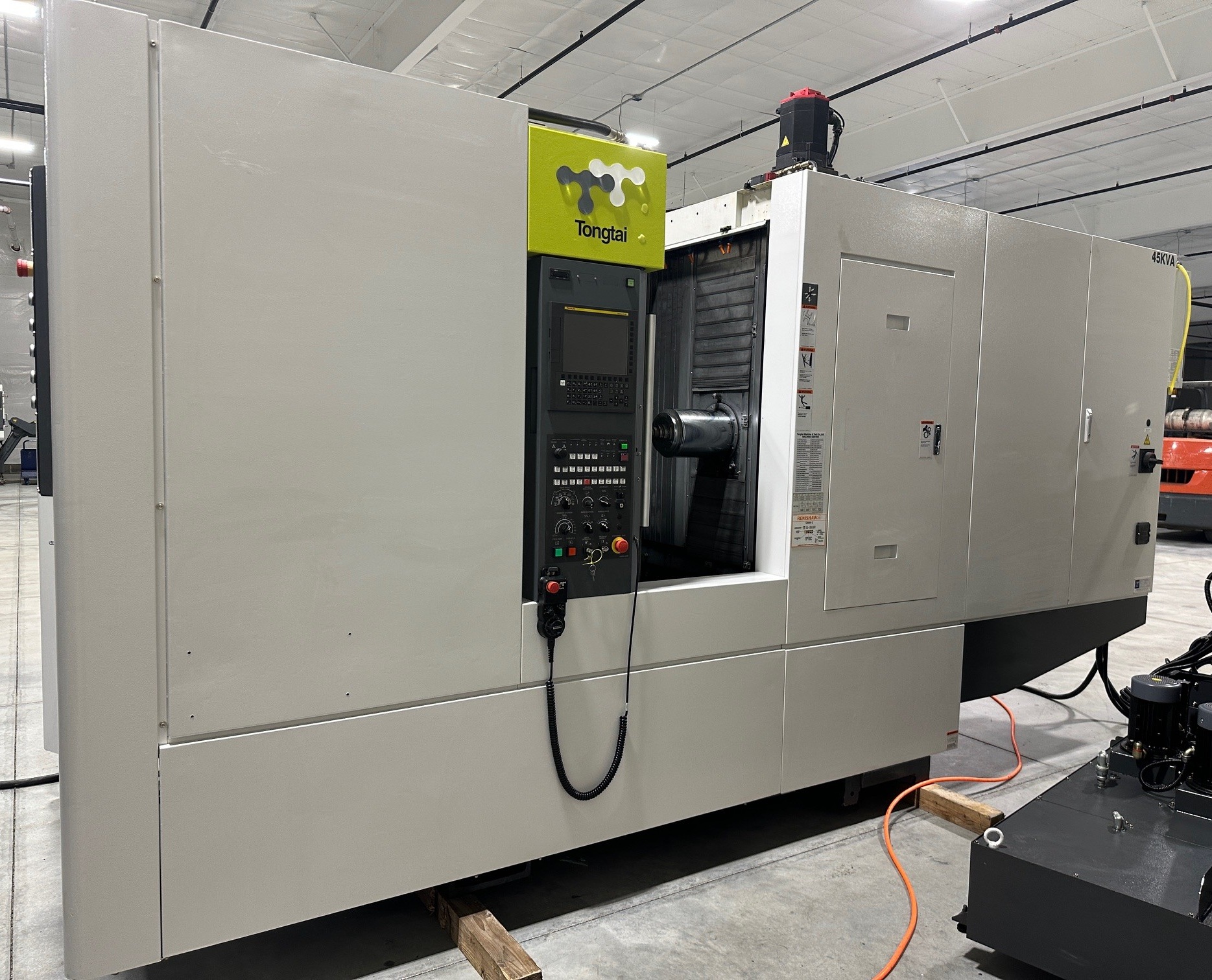 Tongtai Shv-4000 Horizontal Machining Center (Used)